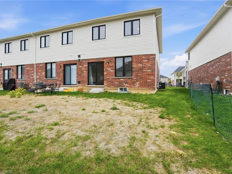 19 Mia Drive, Hamilton, ON, L9B 0K1 - 29