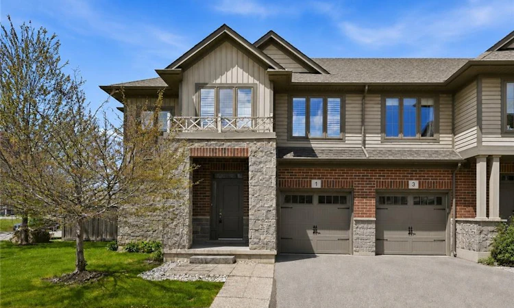 1 Southshore Crescent