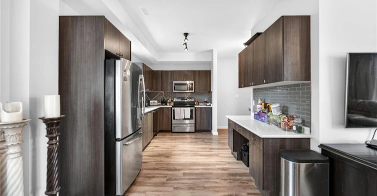 upper-519 Duke Street W, Kitchener, ON, N2H 3Y7 - 10