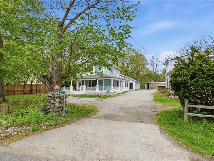 69 Highway 8, Hamilton, ON, L9H 4V1