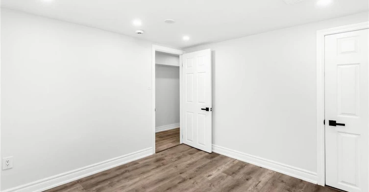 Lower-313 Ashbury Road, Oakville, ON, L6K 2M2 - 15
