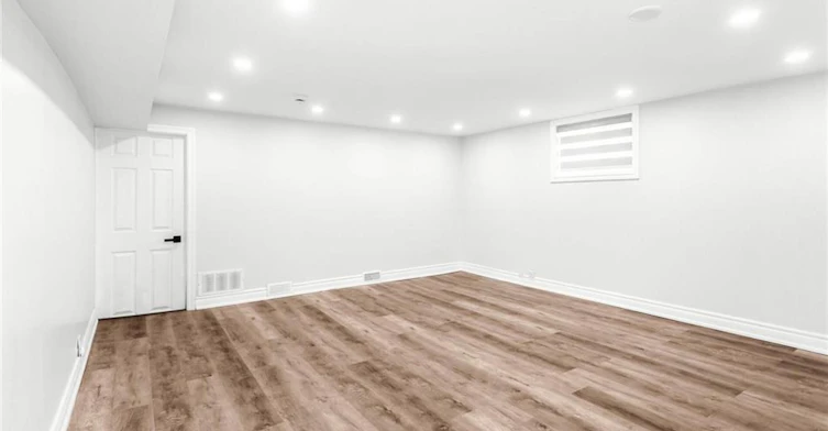 Lower-313 Ashbury Road, Oakville, ON, L6K 2M2 - 5