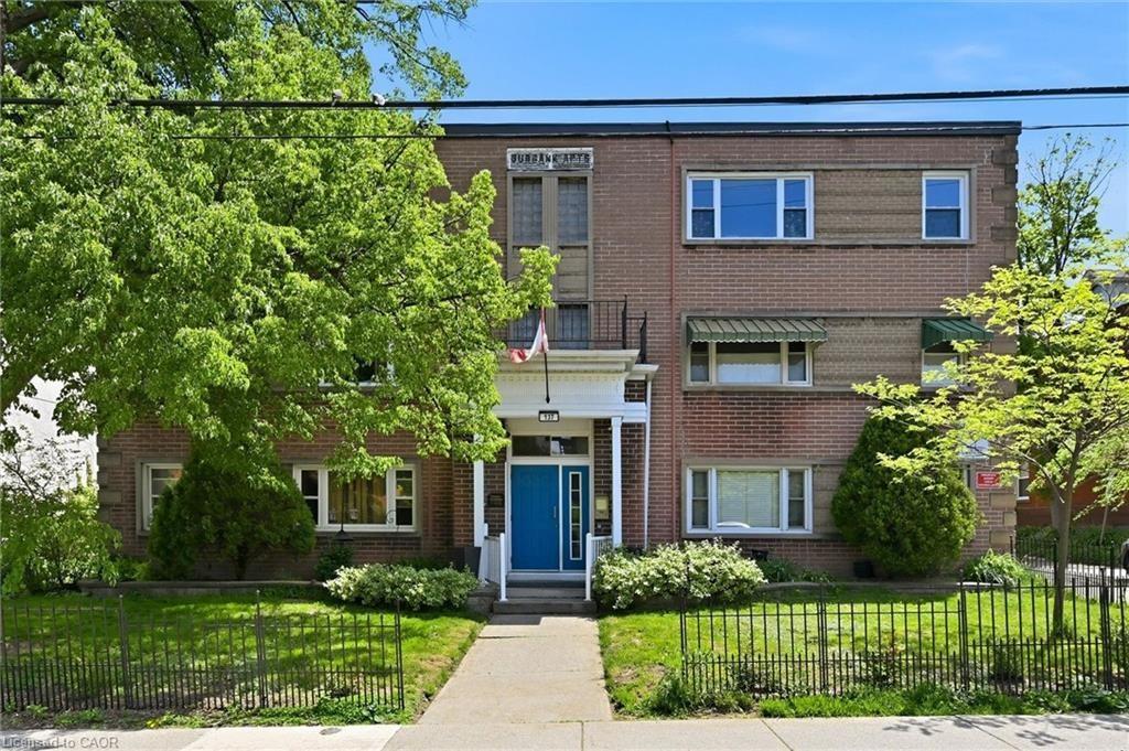 28-137 Emerald Street S, Hamilton, ON, L8N 2V4