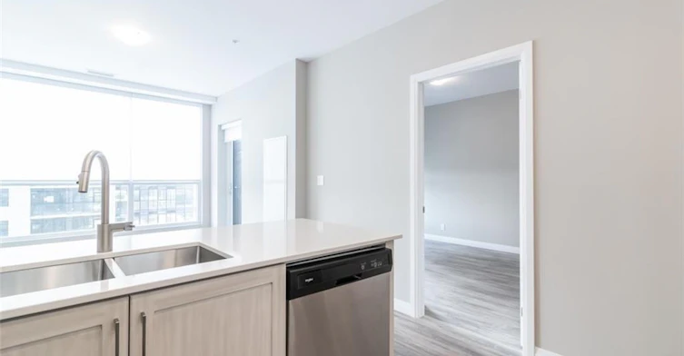 1706-104 Garment Street, Kitchener, ON, N2G 0C8 - 4