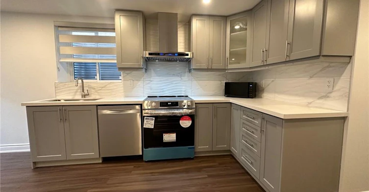 481 Bergamot Avenue, Milton, ON, L9E 1T9 - 2