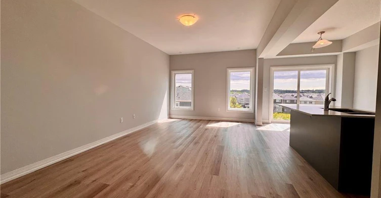 51-155 Equestrian Way, Cambridge, ON, N3E 0E8 - 15