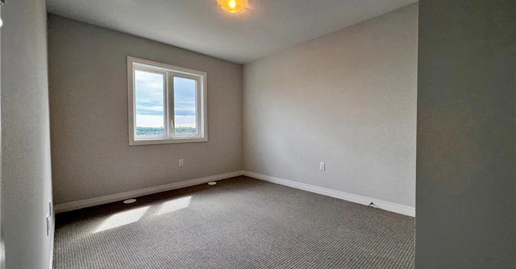 51-155 Equestrian Way, Cambridge, ON, N3E 0E8 - 5