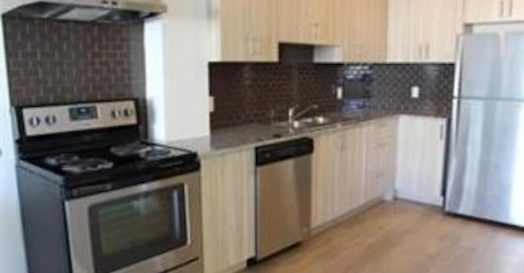 G403-275 Larch Street, Waterloo, ON, N2L 3R2 - 2