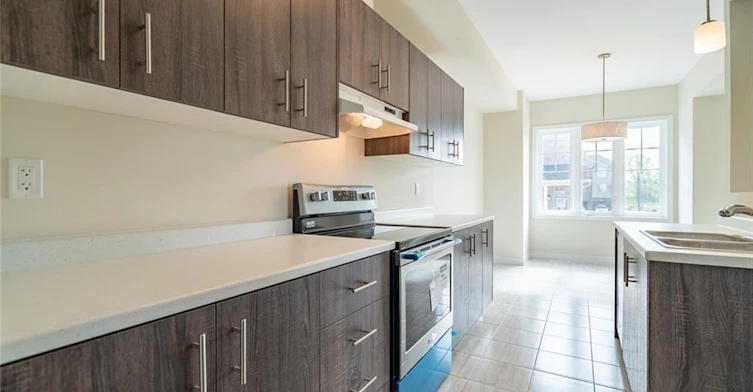 18 Birot Lane, Hamilton, ON, L9K 0K1 - 18