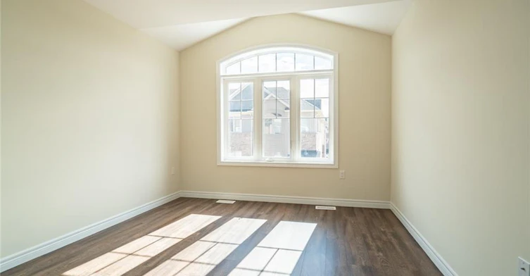 18 Birot Lane, Hamilton, ON, L9K 0K1 - 27