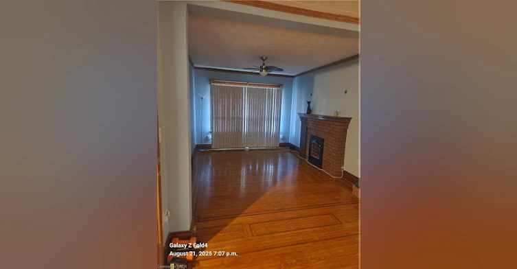 1-18 Huxley Avenue S, Hamilton, ON, L8K 2P6 - 3