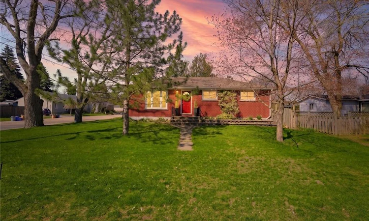 36 Hamilton Avenue