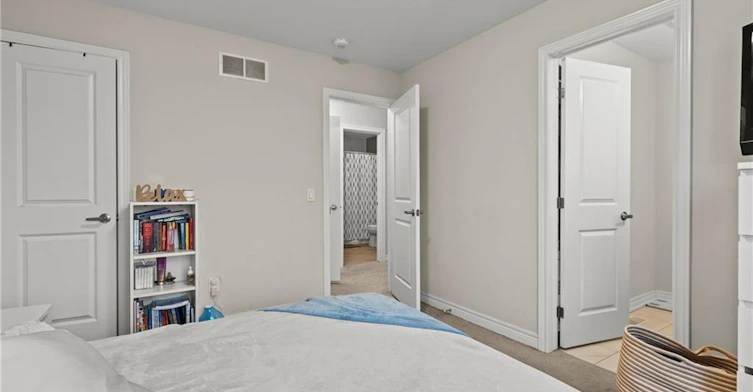 4-19 Picardy Drive, Hamilton, ON, L8J 0M7 - 20