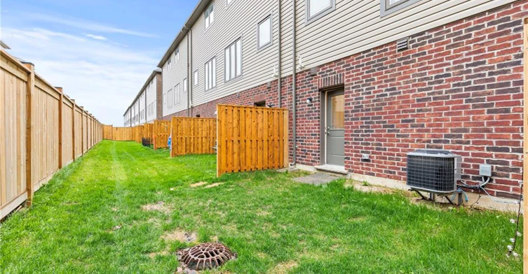 4-19 Picardy Drive, Hamilton, ON, L8J 0M7 - 25