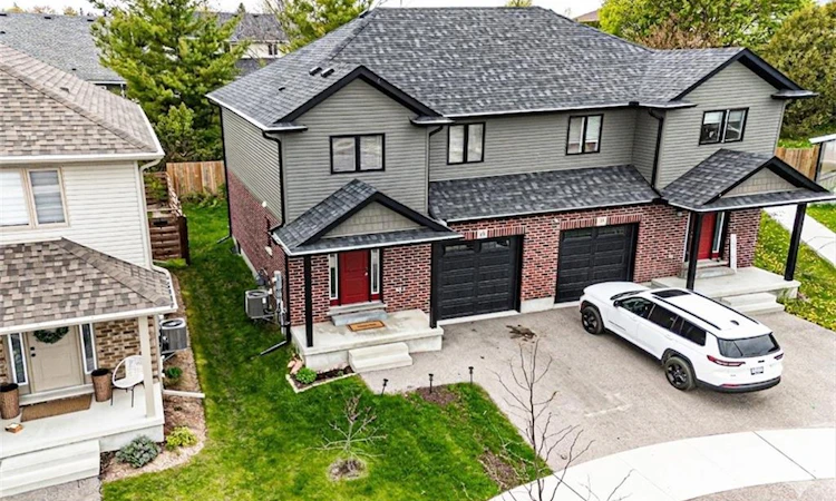 63 Crab Apple Court