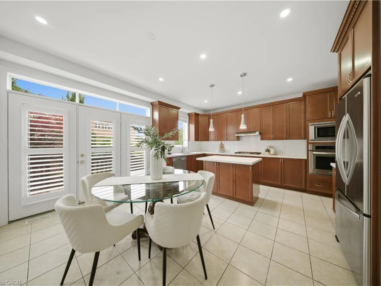3071 Jenn Avenue, Burlington, ON, L7M 0C7 - 12