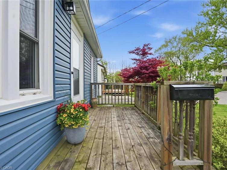 15 Kirk Street, St. Catharines, ON, L2S 1B8 - 3
