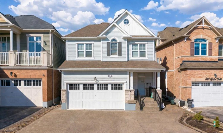 334 Apple Hill Crescent