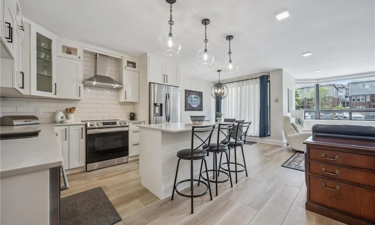 101-688 Preston Parkway