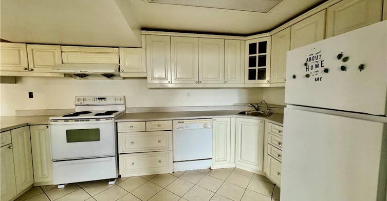 Lower-202 Essex Point Drive, Cambridge, ON, N1T 1Z1 - 9