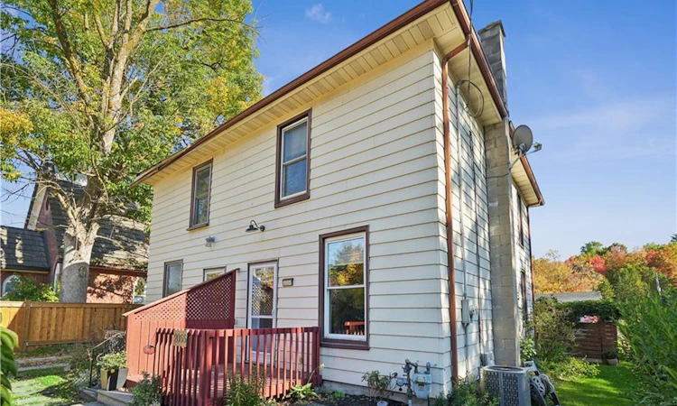 2055 Embleton Road