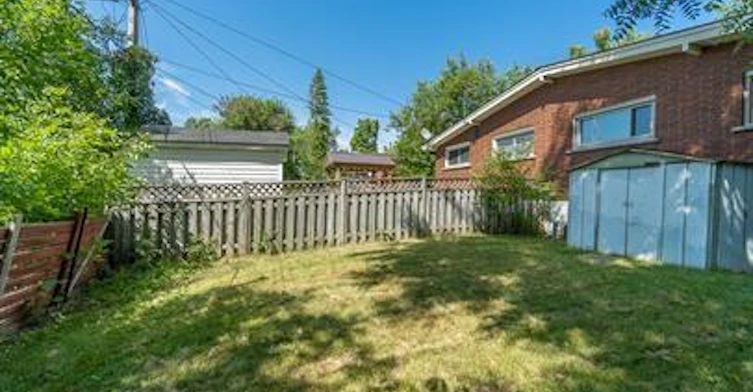 MAIN-20 Blackthorne Avenue, Hamilton, ON, L9A 4R8 - 3