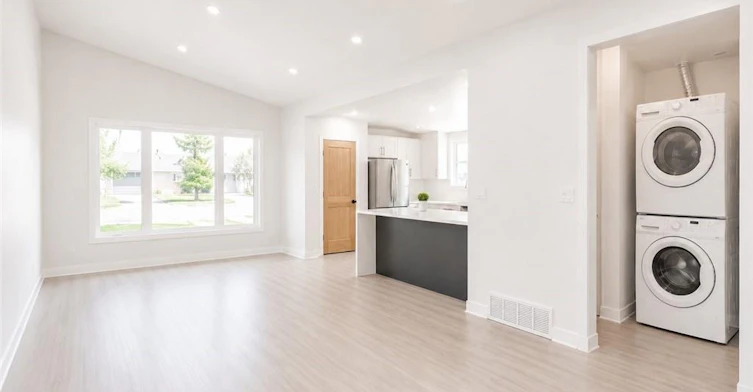 MAIN-20 Blackthorne Avenue, Hamilton, ON, L9A 4R8 - 9