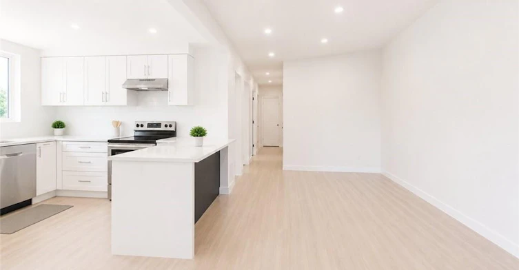 MAIN-20 Blackthorne Avenue, Hamilton, ON, L9A 4R8 - 5