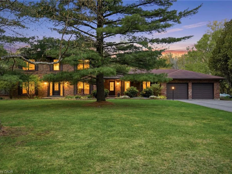 3918 Maddaugh Road, Puslinch, ON, N0B 2J0 - 3