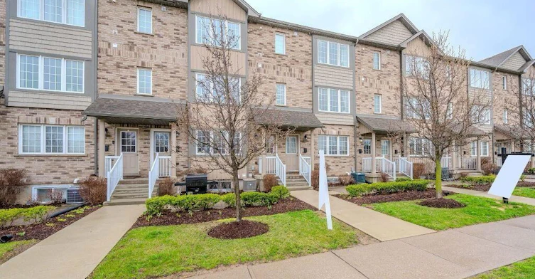 21-275 Old Huron Road, Kitchener, ON, N2R 1P9