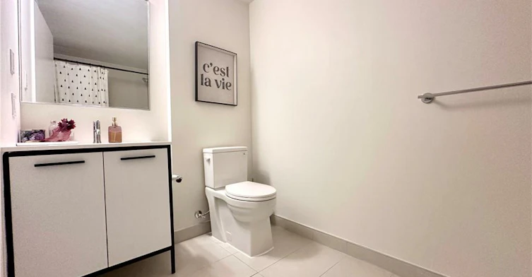 1004-385 Winston Road, Grimsby, ON, L3M 0J3 - 10