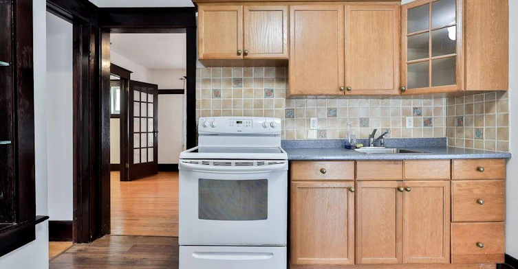 311 Queen Street S, Mississauga, ON, L5M 1L9 - 35