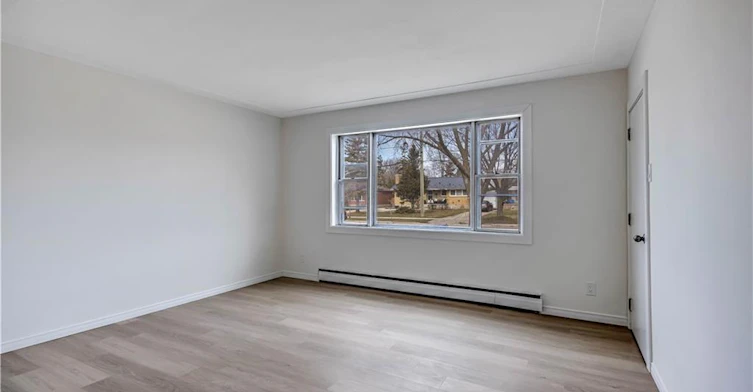 1887-1889 Wavell Street, London, ON, N5W 2E3 - 2