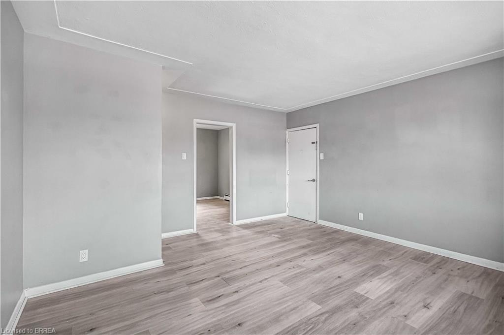 1887-1889 Wavell Street, London, ON, N5W 2E3 - 2