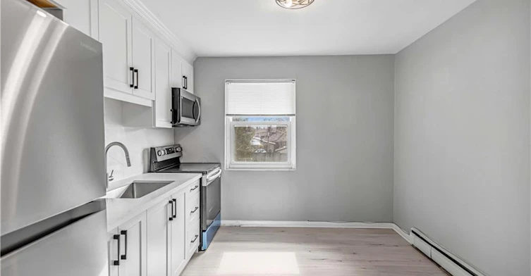151 Siebert Avenue, Kitchener, ON, N2C 2A9 - 3