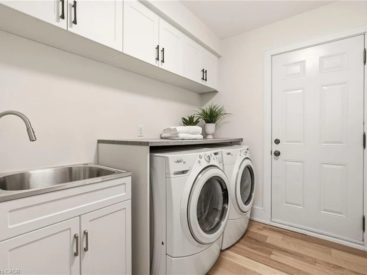 2347 Tweedsmuir Court, Burlington, ON, L7P 4K9 - 21