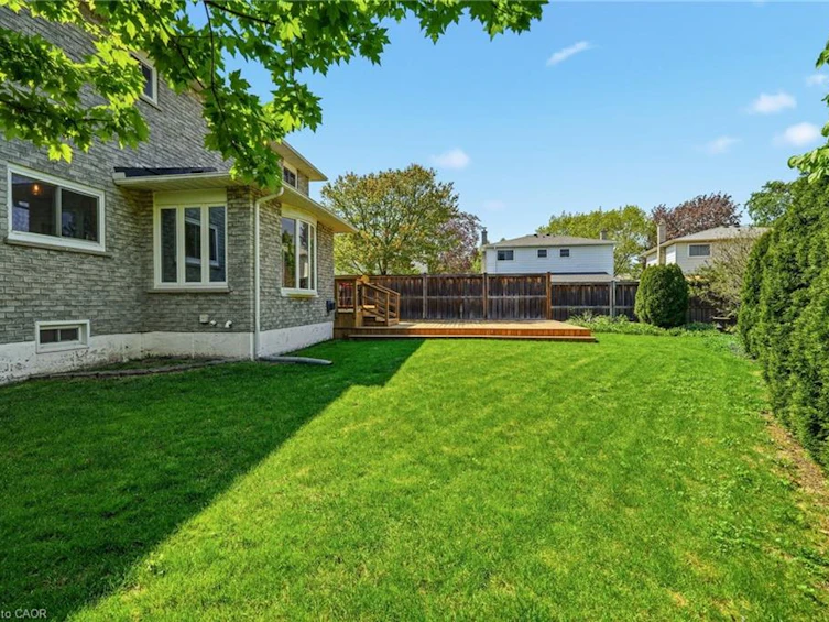 2347 Tweedsmuir Court, Burlington, ON, L7P 4K9 - 48