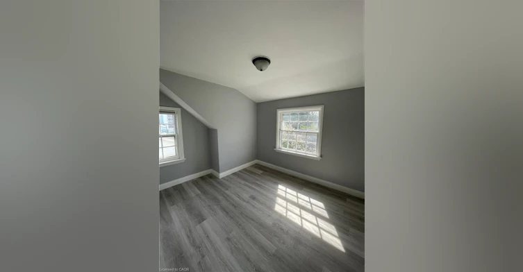 Upper-46 Plains Road E, Burlington, ON, L7T 2B9 - 16