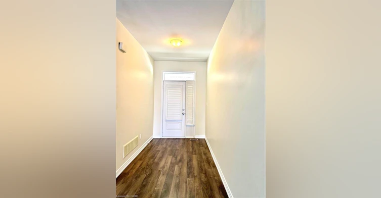 10 Daylily Lane, Kitchener, ON, N2R 0L7 - 6
