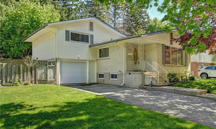 132 Forest Hill Drive