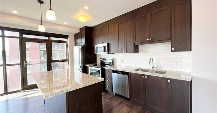 1117-118 King Street E, Hamilton, ON, L8N 0A9 - 4