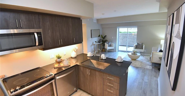 111-16 Markle Crescent, Hamilton, ON, L9G 0H4 - 8
