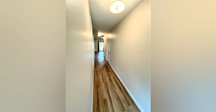 21-270 Melvin Avenue, Hamilton, ON, L8H 2K2 - 5