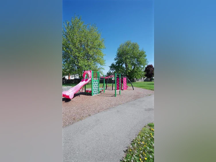 371 Brantwood Park Road, Brantford, ON, N3P 1G8 - 38