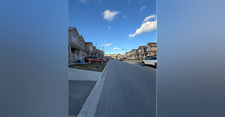 BSMT-89 Kenesky Drive, Hamilton, ON, L8B 1Y4