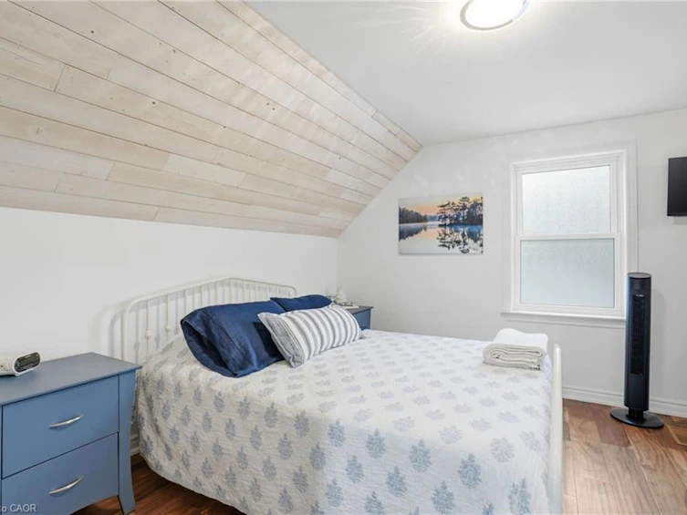 27 Blossom Avenue, Brant, ON, L3T 5L9 - 20