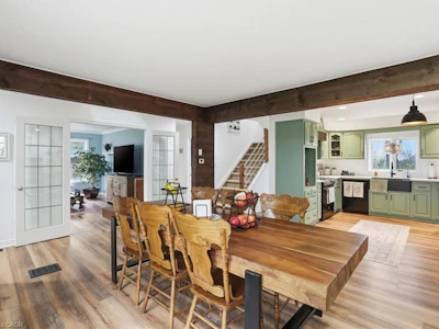 27 Blossom Avenue - 5