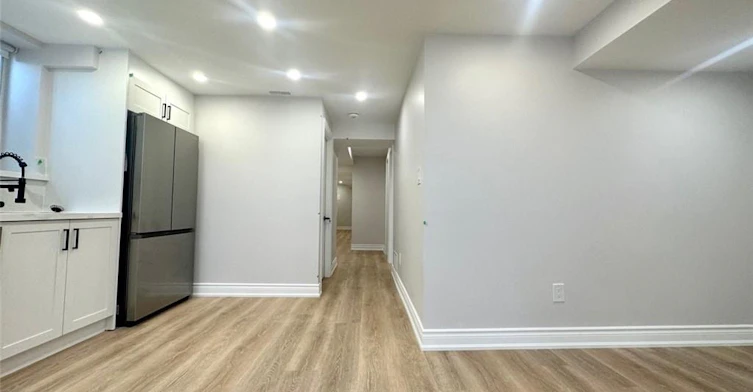 22 Gunn Avenue, Brantford, ON, N3T 0V3 - 6