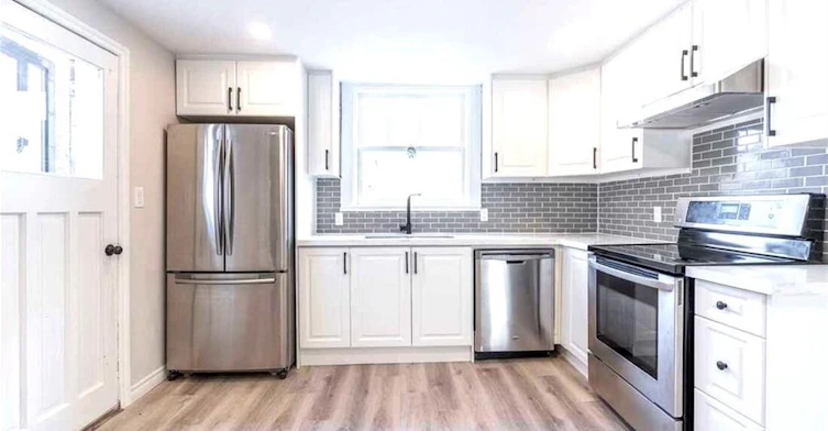 LOWER-18C Merigold Street, St. Catharines, ON, L2S 2N3 - 2