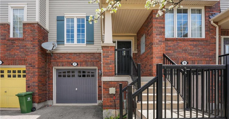 7 Hepworth Crescent, Hamilton, ON, L9K 0C4 - 3